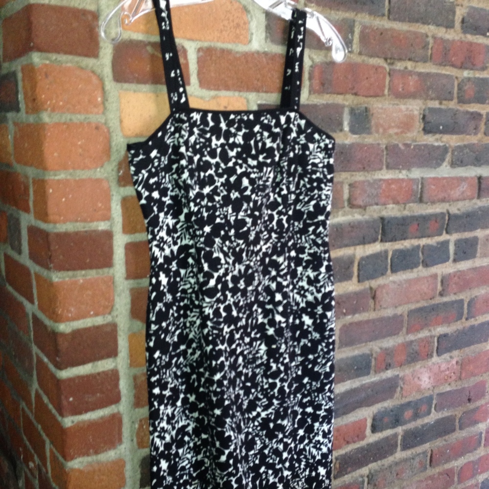 Black floral summer dress - pique
